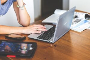El futuro del SEO con inteligencia artificial: búsqueda semántica y contenido contextual